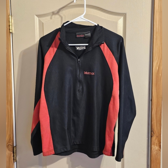 Marmot size Medium 1/4 zip long sleeve windstopper top - Picture 1 of 6